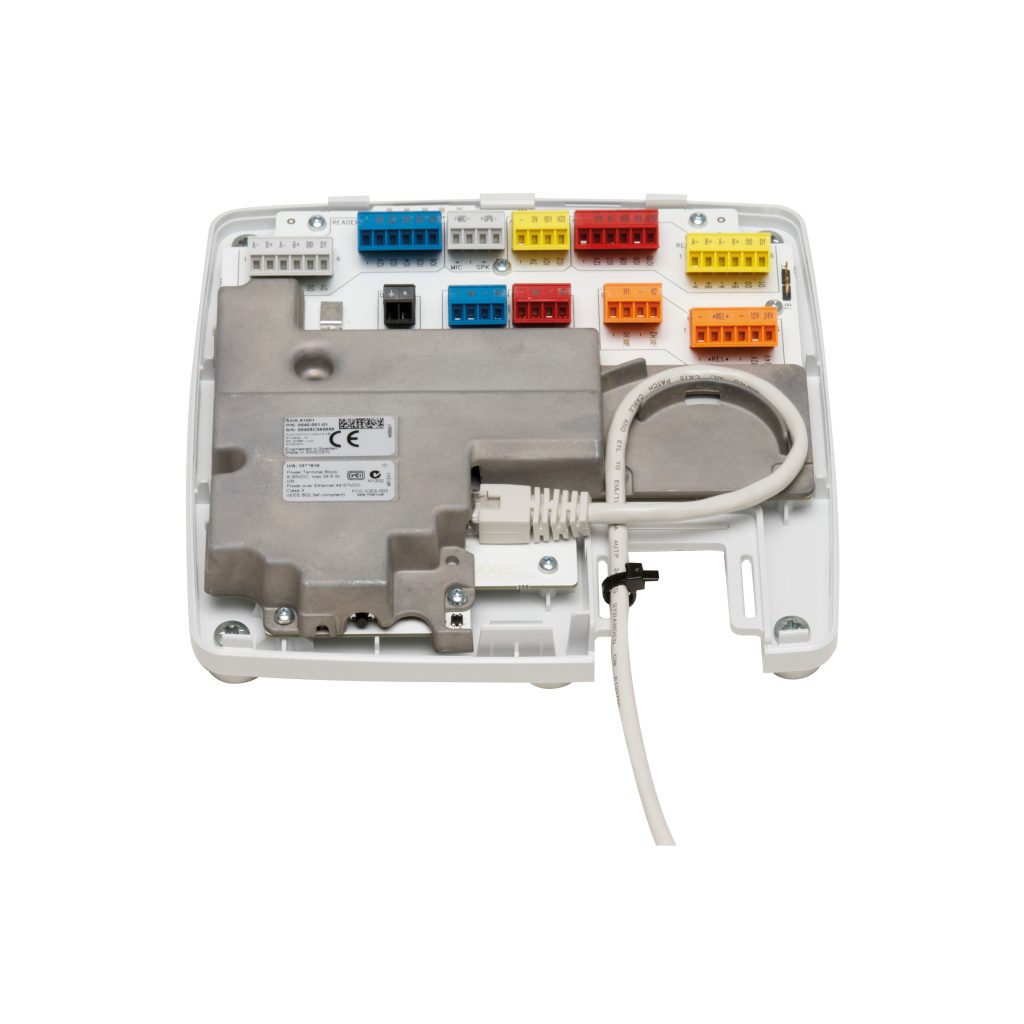 Axis door controllers integrate with unified access control solution